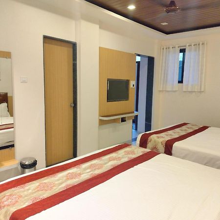 Onella Regency Hotel Panchgani Buitenkant foto