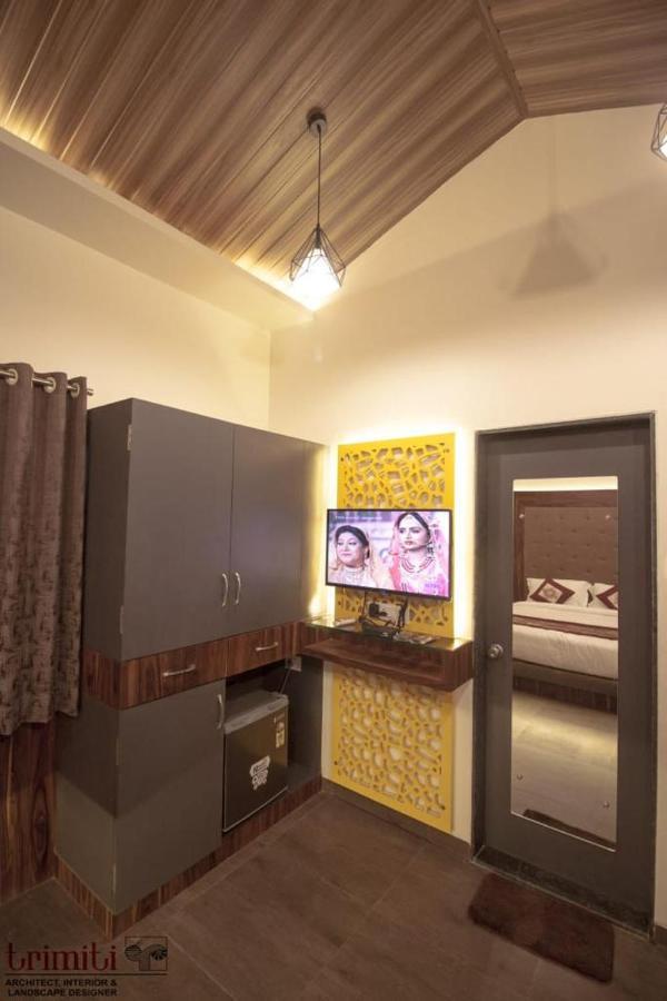 Onella Regency Hotel Panchgani Buitenkant foto