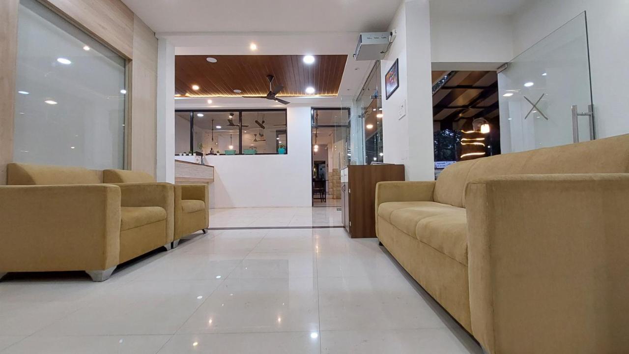 Onella Regency Hotel Panchgani Buitenkant foto